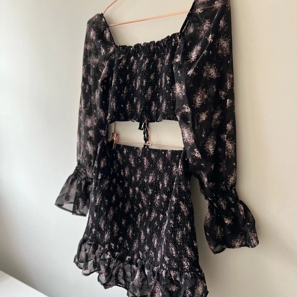 Steve Madden 2pc Floral Crop Top and Skirt Outfit NEW - Picture 5 of 6